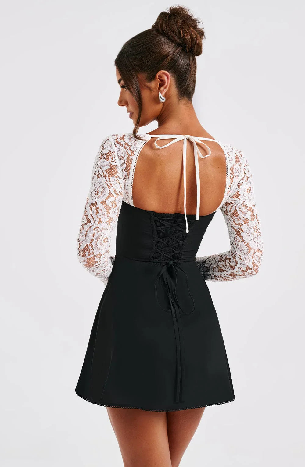 Calyssa - Elegant Tie-Back Mini Dress