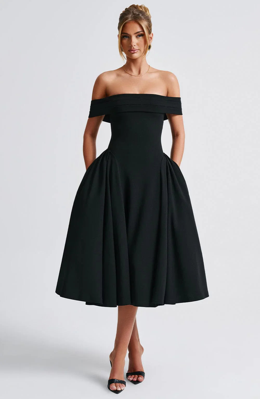 Minerva - Effortlessly Elegant Midi Dress