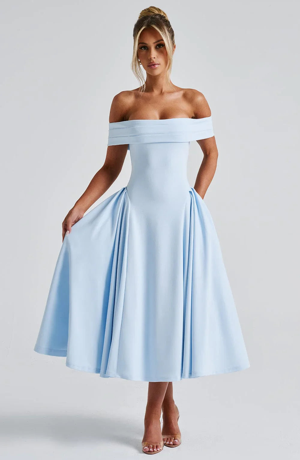Minerva - Effortlessly Elegant Midi Dress