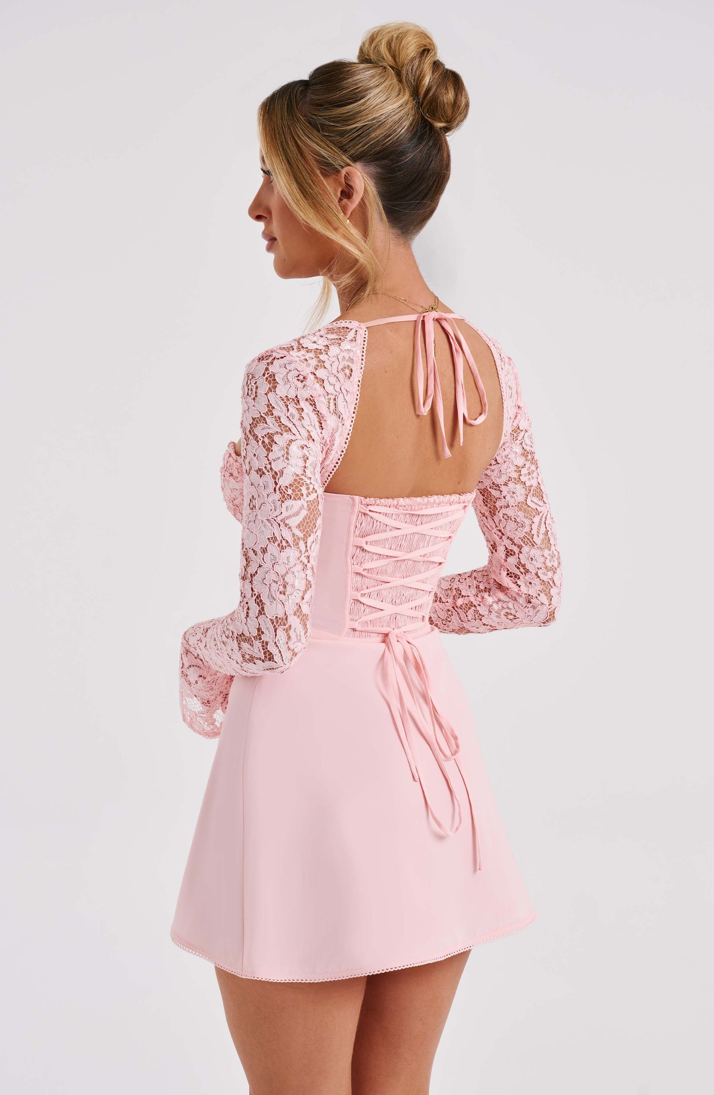 Calyssa - Elegant Tie-Back Mini Dress