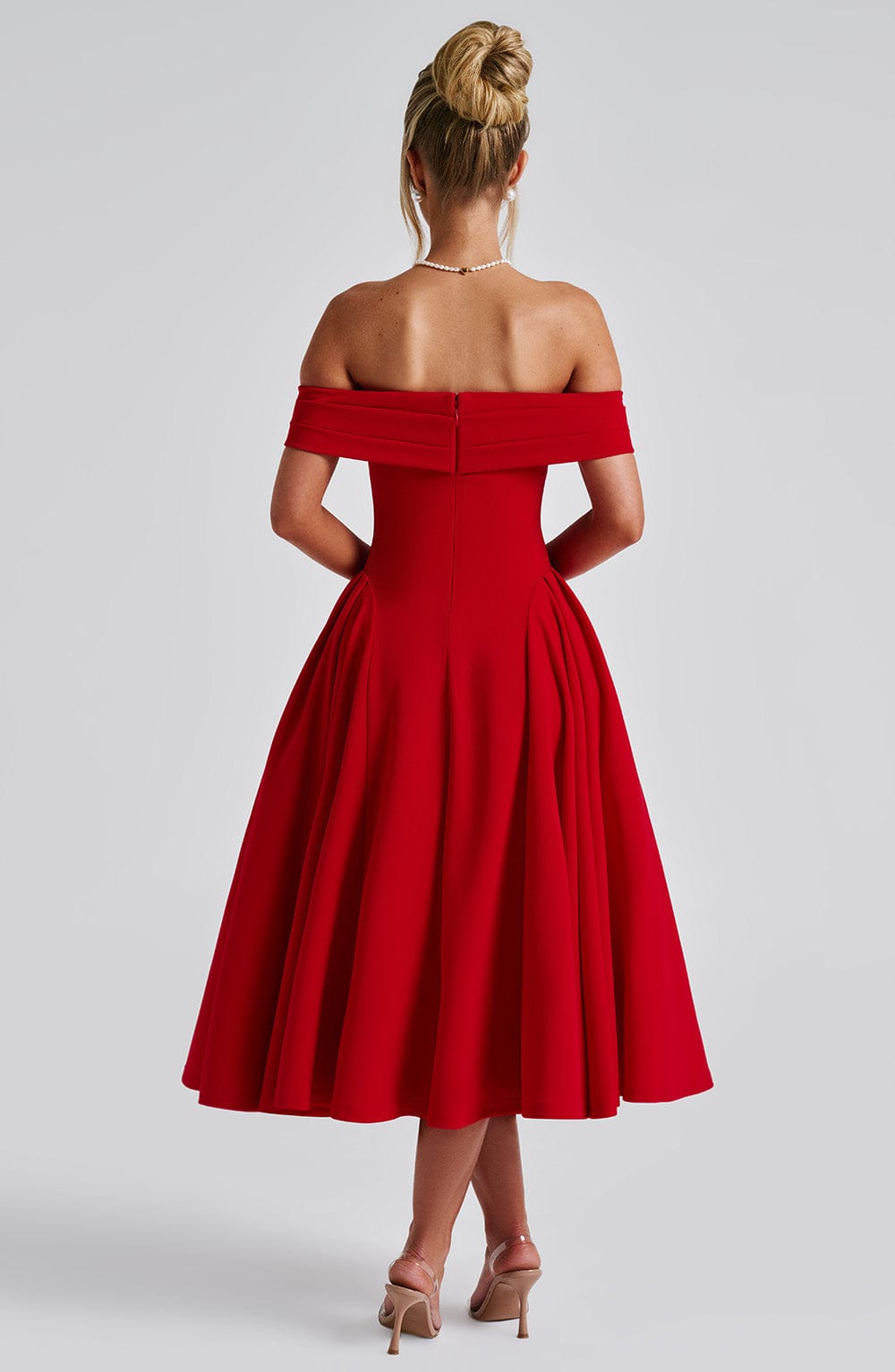 Minerva - Effortlessly Elegant Midi Dress